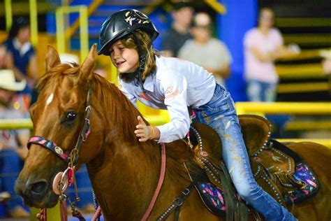 Heloisa Brandt Endres Sagra Se Campe Do Rodeio Mirim Tambores Ouro Verde