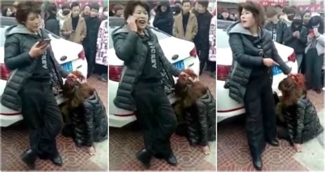 Vengeful Wife In China Beats Mistress Calls Husband To Watch