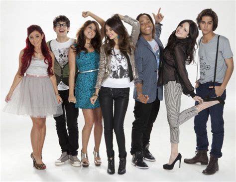 Victorious Victorious Actors Victorious Cast Icarly And Victorious