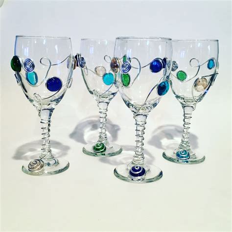 Wine Glass Set Of 4 Beaded Wire Wrapped Wine Glass Wine Etsy Wine Glass Wine Glass Set