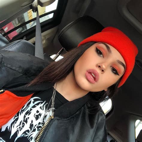 Maggie Lindemanns Instagram Post “rare” Maggie Lindemann Beauty