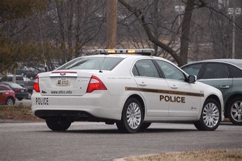 1280 x 844 jpeg 345 кб. Ford Fusion Hybrid Campus Police Car at St. Louis Communit ...