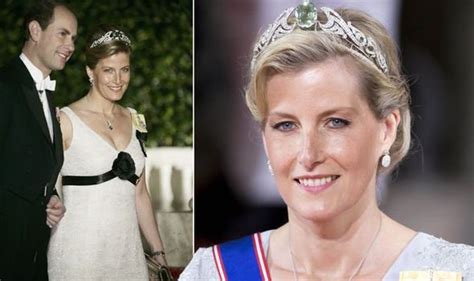 The countess of wessex's gown. Sophie Countess of Wessex's Aquamarine Necklace tiara ...