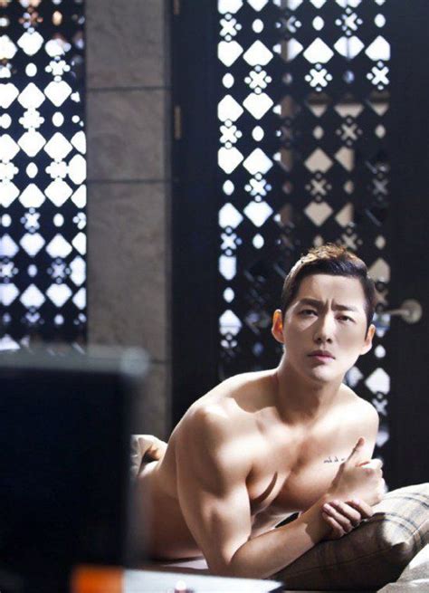 Nam Goong Min Takes It Off Takes It All Off For Remember Namgoong Min Goong Korean Actors