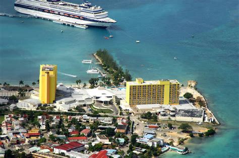 Sunset Jamaica Grande Resort In Ocho Rios Jamaica Marina Reviews Phone Number