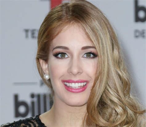 Carmen aub was born on october 24, 1989 in mexico city, distrito federal, mexico as carmen aub romero. Telemundo suspende a Carmen Aub por gesto racista hacia ...