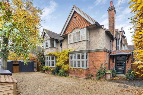 Institute Road, Marlow, Buckinghamshire, SL7 1BJ | Property for sale