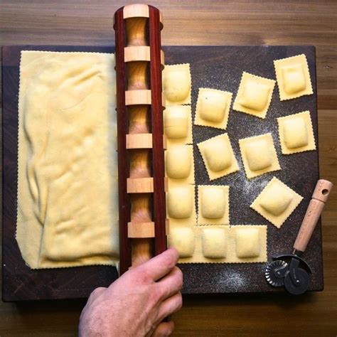 Ravioli Rolling Pin Petagadget