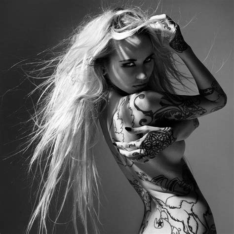 Naked Sara Fabel Added By Gwen Ariano