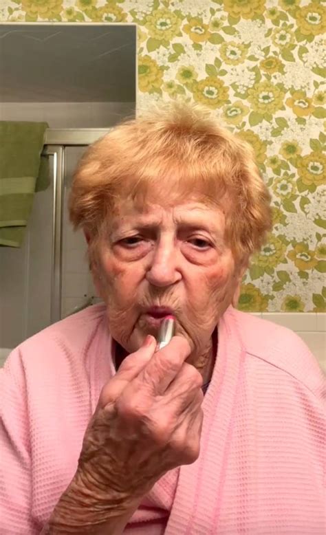 93 Year Old Tiktoker Grandma Droniak Goes Viral With Reaction To Her Ex