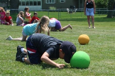 5 Juegos De Pelotas Para Niños ¡muy Divertidos Pequeocio