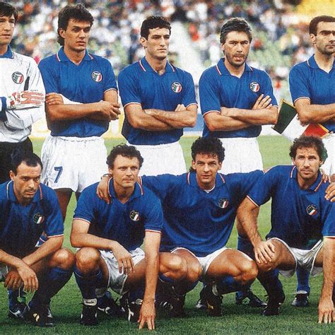 Voir la collection autocollants foot. Italie 1990 Maillot Rétro Foot | Vintage Football Club