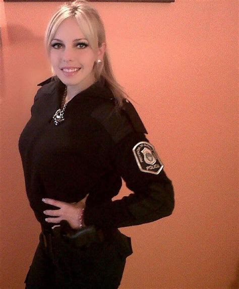 Ella Podr A Ser La Nueva Polic A M S Sexy Del Mundo Publimetro M Xico