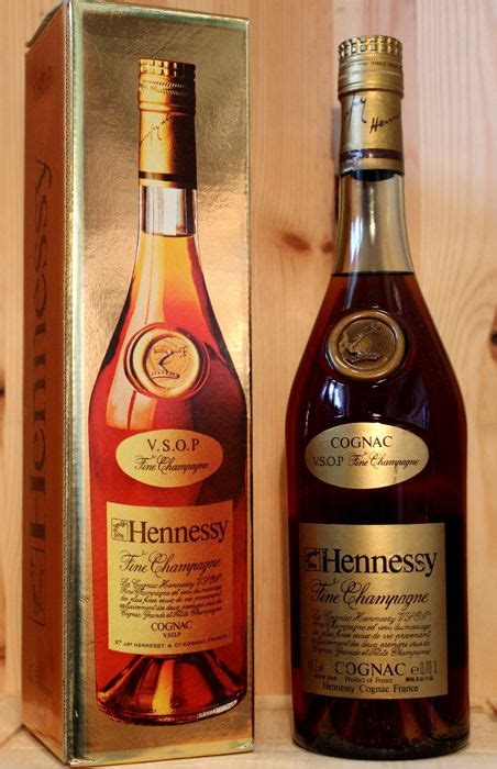 Hennessy Vsop Cognac From 1980s Incl Original Box 070litre700ml 40