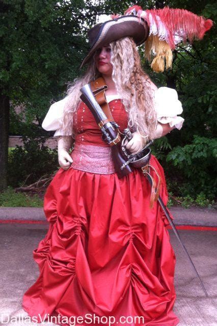 Ladies Plus Size Renaissance Costumes Lady Musketeer Supreme Costume