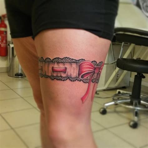 70 Charming Garter Tattoo Designs Keep In Touch With Your Feminism