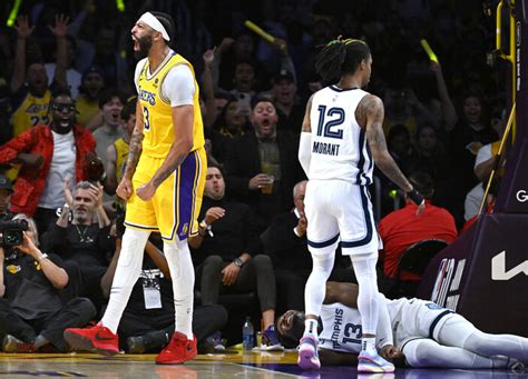 Nbade Memphis Grizzliesi Yenen La Lakers Yarı Finalde