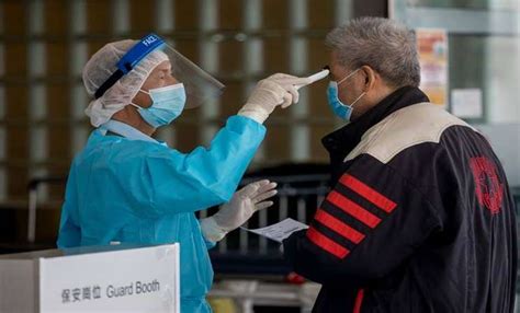 Di holy family hospital, unit perawatan intensif penuh dan tidak ada ruang yang tersedia. Ini yang Membuat Ratusan Pasien Virus Corona Bisa Sembuh ...