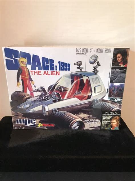 Mpc 1 25 Scale Space 1999 The Alien Moon Rover Model Kit Mpc795 For