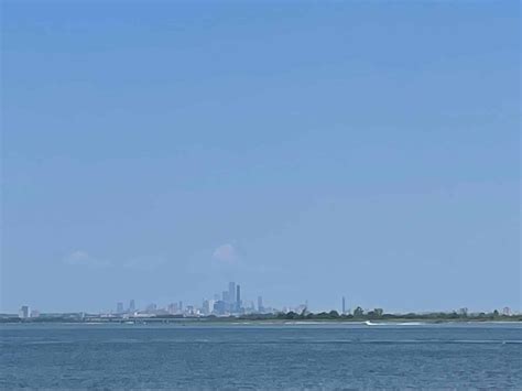 18 Best Rockaway Beach NY Restaurants from a Local Foodie