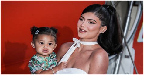 Kylie Jenner Shares Photo Of Stormi Dressed In Minnie Mouse Ears During