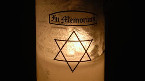 Prayer To Say When Lighting Yahrzeit Candle Shelly Lighting