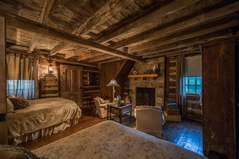 The right lifestyle structure is more than just four walls and a roof: East Texas Log Cabin - Heritage Restorations