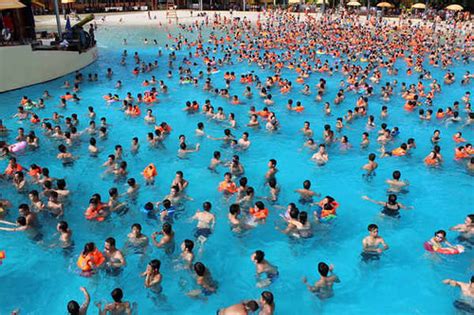 Chinas Swimming Pool Is Amazingly Crowded Update More Photos
