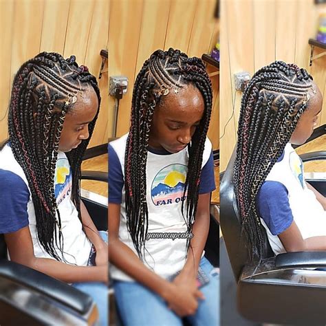 These cute box braid hairstyles are perfect for you. Creative braid styles for girls with accessories - Click042