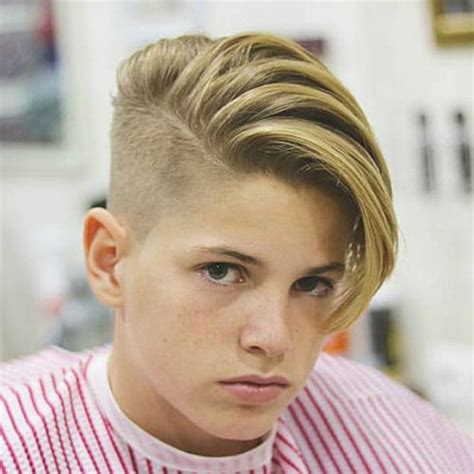 However, his mother receives criticism for allowing her son to grow his hair and is preparing a petition to stop secondary schools from making boys cut their hair. 49 Men's Hairstyles To Try In 2017 | Men's Hairstyles + Haircuts 2017