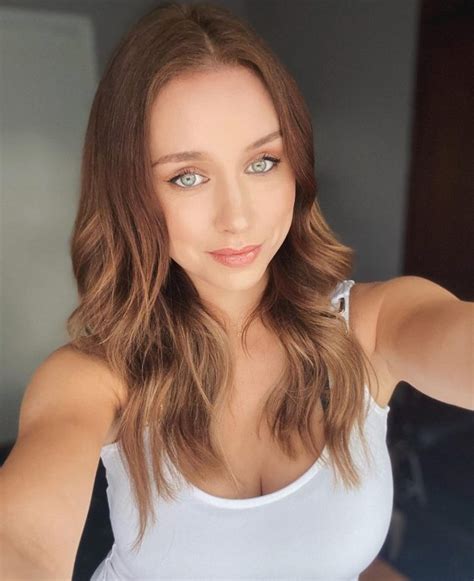 Una Healy Hot On New Photos Pics Video The Fappening