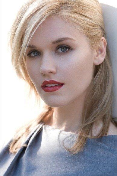 Pictures And Photos Of Emily Rose Emily Rose Emily Rose Actress