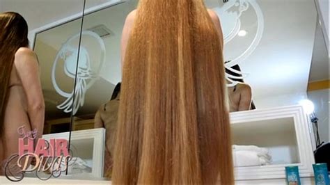 Nude Busty Blonde Longhair Milf Leona Forward Shampoo Xxx Videos