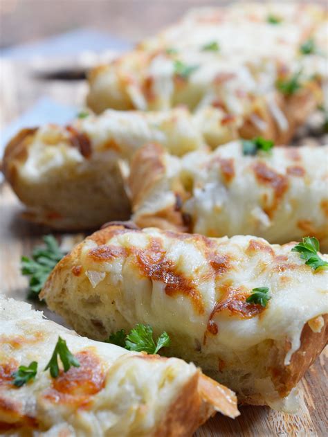 Cheesy Onion Bread Wonkywonderful