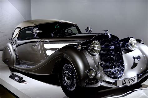Visiting The Petersen Automotive Museum, Los Angeles A