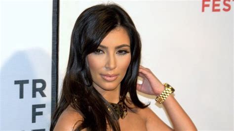 Kisalfold Szexi Bikiniben Mutatkozott Kim Kardashian Fot