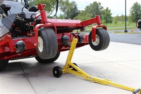 How To Jack Up A Lawn Tractor Or Mower Fallsgarden