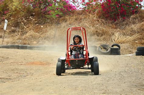 The promos, trailers, and posters hinted that nani would be seen in a. Nani Gentleman Movie Latest Stills - Latest Movie Updates ...