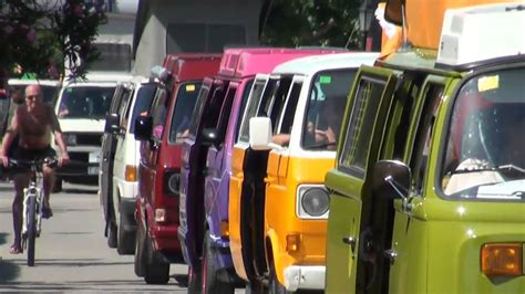 7 de cada 10 furgonetas tiene más de diez años de antigüedad. Concentración de furgonetas Volkswagen | PlanesConHijos ...