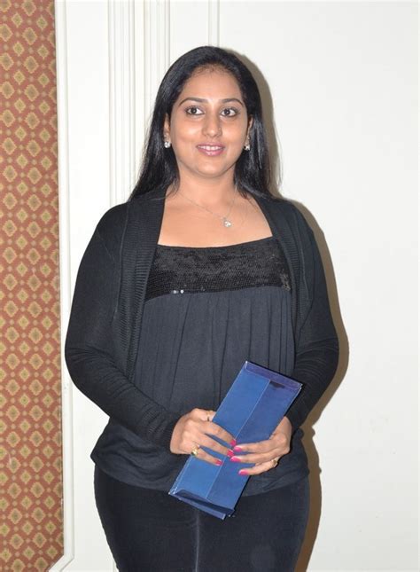 tv actress gayathri latest hot stills tamil south tamil cinema portal