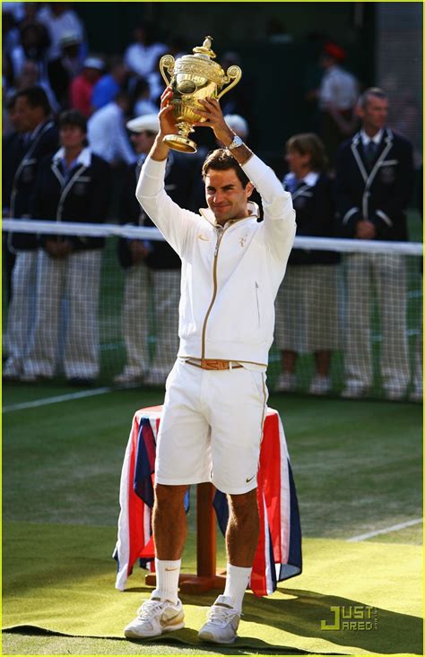 Roger Federer Wins Wimbledon 15th Major Photo 2032101 Roger Federer
