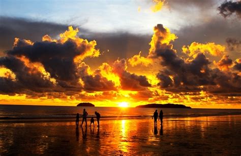 The beautiful beach is divided into three parts, and are known as the. Tanjung Aru Beach to Undergo Transformation | Market News ...