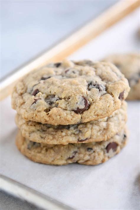 Oatmeal Chocolate Chip Cookies Recipe Mels Kitchen Cafe