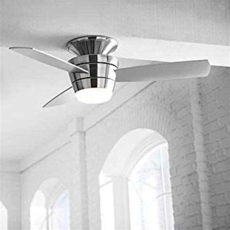 You can stay cool without sacrificing style with this streamlined ceiling fan, perfect for small or medium rooms. 11 Modern Ceiling Fans to Keep Cool This Summer | Taste of ...