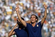 Francesco Graziani, um dos goleadores do último scudetto do Torino ...
