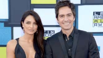 Mauricio ochmann y aislinn derbez formaban una de las parejas más queridas del espectáculo, sin embargo hace poco más de un año los actores decidieron separarse y actualmente están rehaciendo sus vidas pero sin perder el vínculo que los une por su hija kailani. Aislinn Derbez y Mauricio Ochmann celebran su aniversario ...