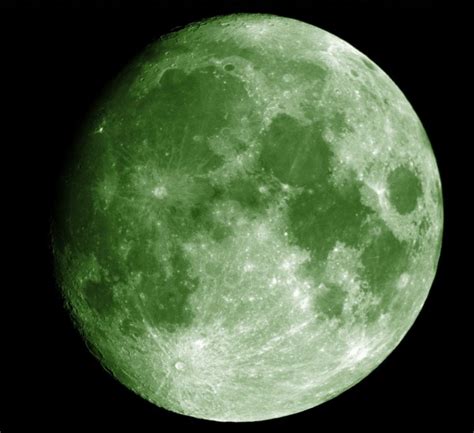Green Moon On April 20 2016 Not True Space Earthsky