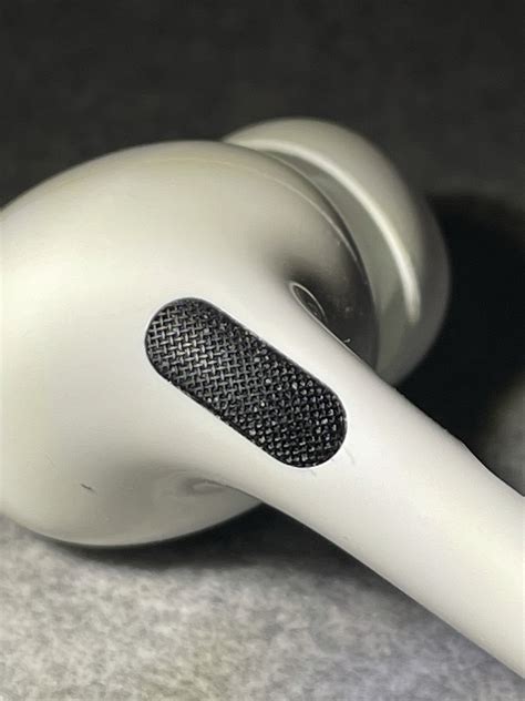 Best Way To Clean The Vent Of Airpods Pro Macrumors Forums