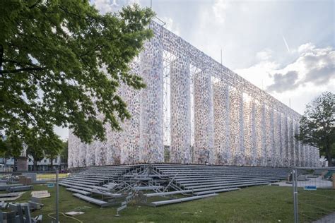 Marta Minujíns The Parthenon Of Books A Living Elevation Of Social