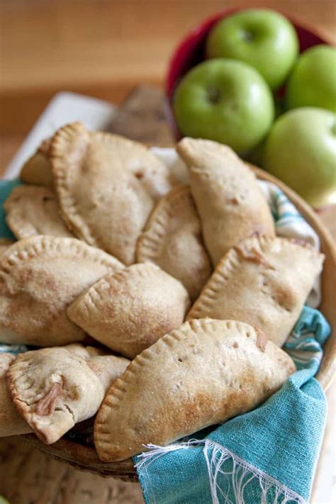 Apple Empanadas Video Muy Bueno Cookbook